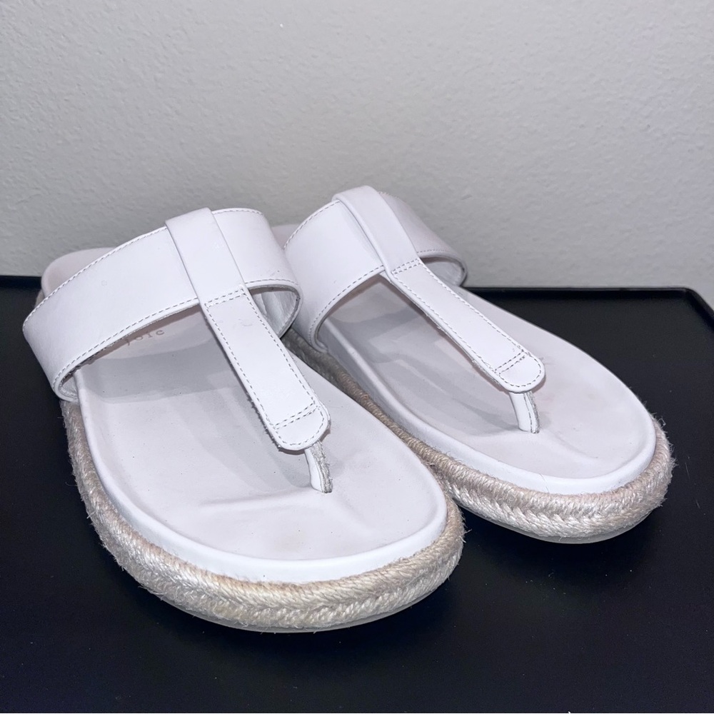 Joie Ivory Thong Sandals Size‎ 8